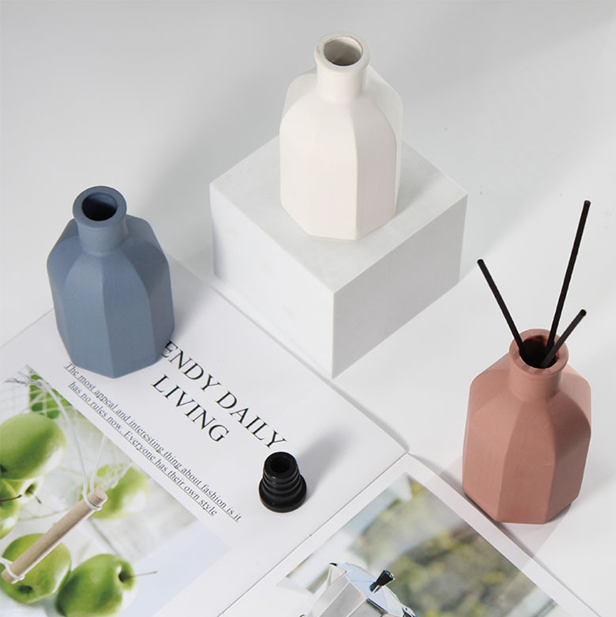 ceramic perfume bottle container waterproof customized logo label
