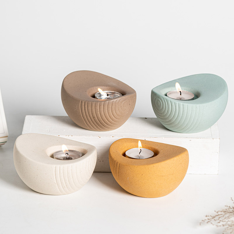 Cute Circular Candle Holder Creative Candlestick Cute Birthday Gift 